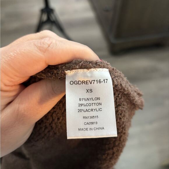 One Grey Day Brown Long Sleeve Cropped Tight Knit Sweater Size XS - Picture 7 of 7